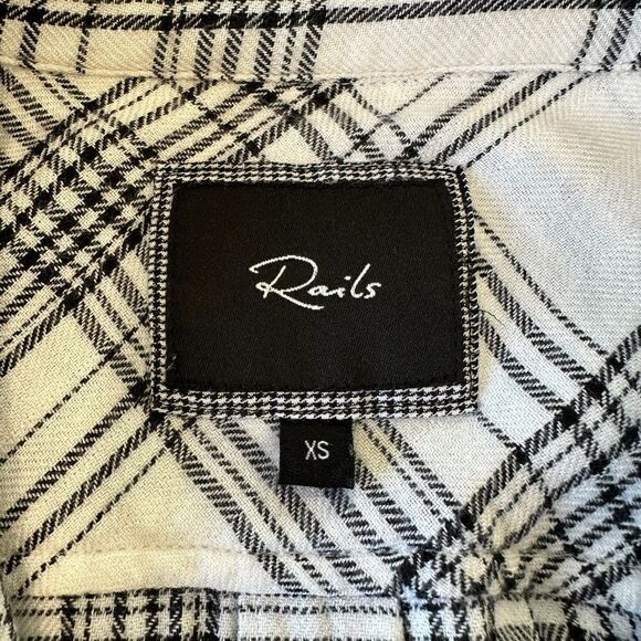 Rails Classic Hunter Black and White Plaid Button Down Soft Shirt, XS - Picture 8 of 11